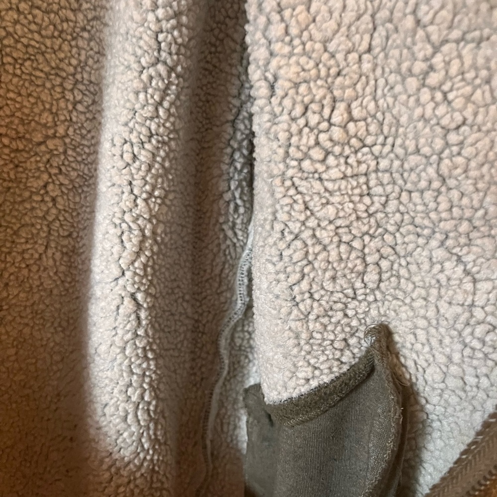 Coat - Picture 6 of 8